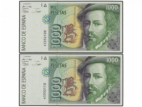 JUAN CARLOS I. Lote 2 billetes 1.000 Pesetas. 12 Octubre 199