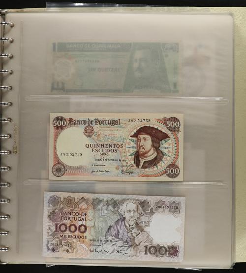 BILLETES ESPAÑOLES. Lote 68 billetes. Pequeña colección de b