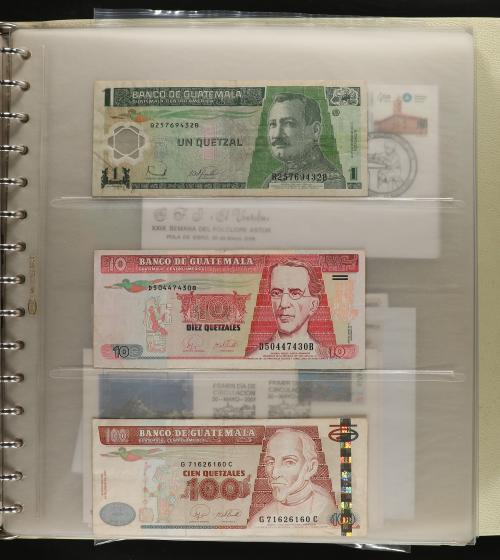 BILLETES ESPAÑOLES. Lote 68 billetes. Pequeña colección de b