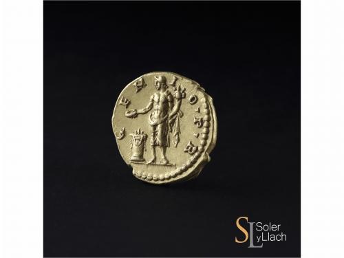 IMPERIO ROMANO. Áureo. Acuñada el 134-138 d.C. ADRIANO. Anv.