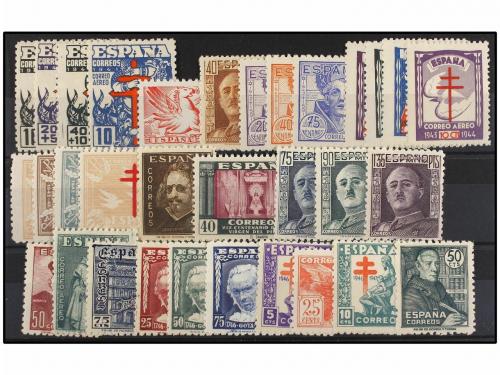 ** ESPAÑA. 1937-49. Conjunto de series completas. LUJO. Cat.