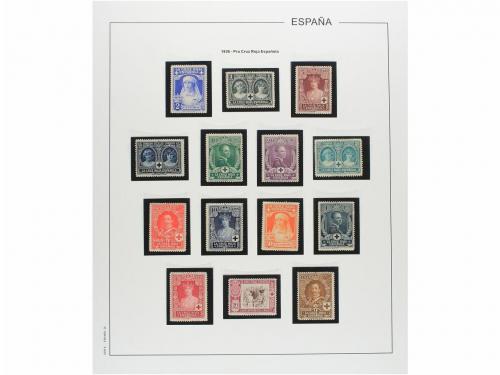 LOTES y COLECCIONES. ESPAÑA. Colección de 1900-1955 en hojas