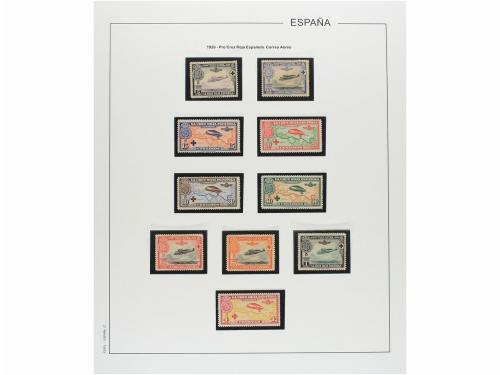 LOTES y COLECCIONES. ESPAÑA. Colección de 1900-1955 en hojas