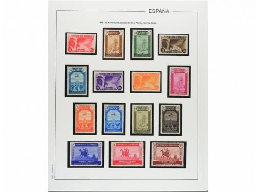 LOTES y COLECCIONES. ESPAÑA. Colección de 1900-1955 en hojas