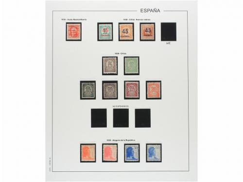 LOTES y COLECCIONES. ESPAÑA. Colección de 1900-1955 en hojas