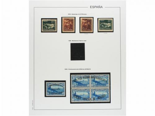 LOTES y COLECCIONES. ESPAÑA. Colección de 1900-1955 en hojas
