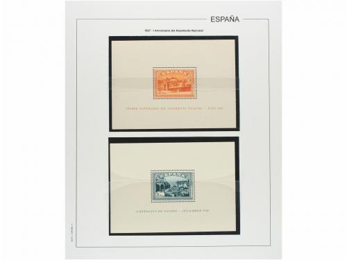 LOTES y COLECCIONES. ESPAÑA. Colección de 1900-1955 en hojas