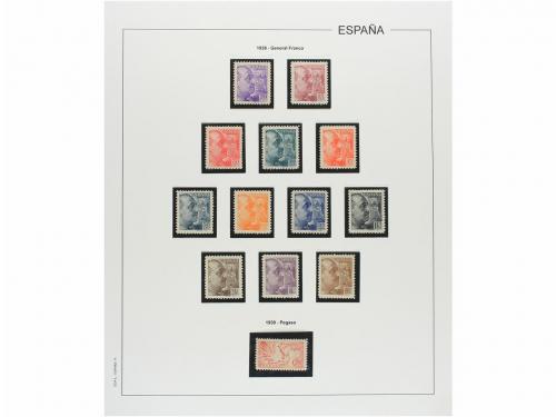 LOTES y COLECCIONES. ESPAÑA. Colección de 1900-1955 en hojas
