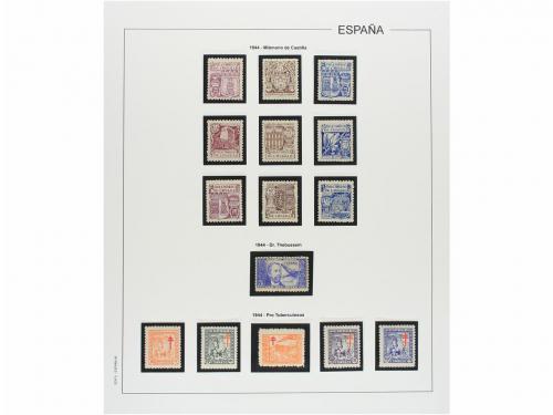 LOTES y COLECCIONES. ESPAÑA. Colección de 1900-1955 en hojas