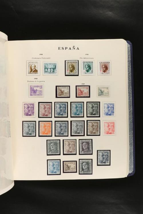 LOTES y COLECCIONES. COLECCIÓN de 1900 a 1960 en hojas de ál