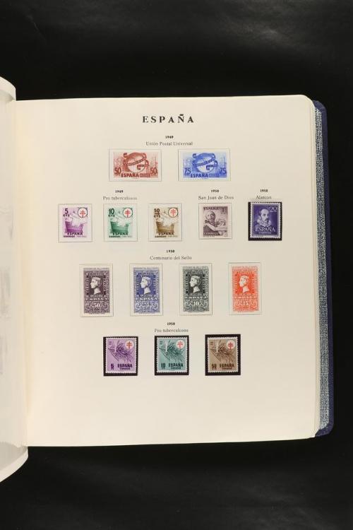 LOTES y COLECCIONES. COLECCIÓN de 1900 a 1960 en hojas de ál