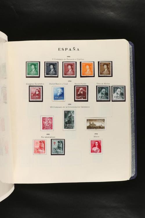 LOTES y COLECCIONES. COLECCIÓN de 1900 a 1960 en hojas de ál