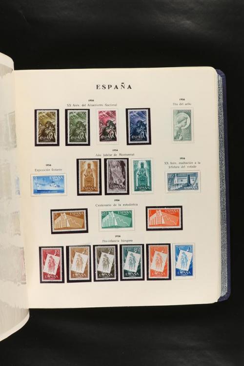 LOTES y COLECCIONES. COLECCIÓN de 1900 a 1960 en hojas de ál