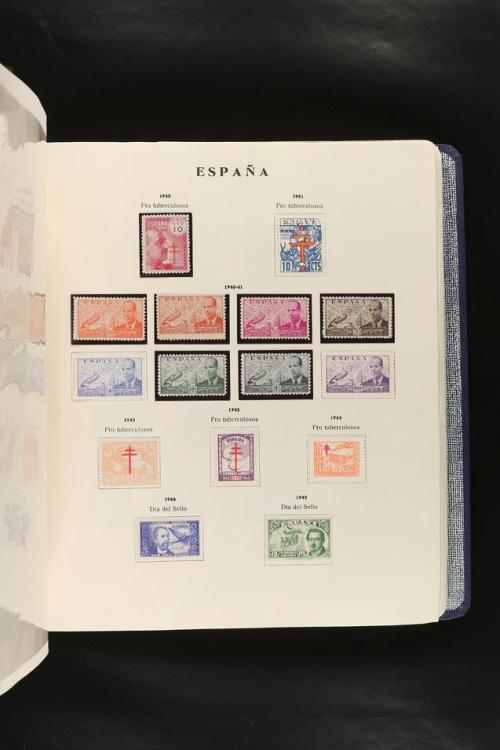 LOTES y COLECCIONES. COLECCIÓN de 1900 a 1960 en hojas de ál