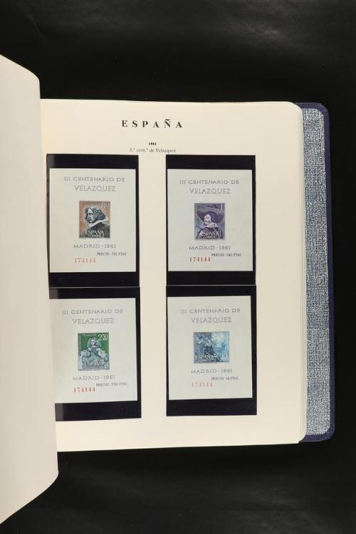 LOTES y COLECCIONES. COLECCIÓN de 1900 a 1960 en hojas de ál