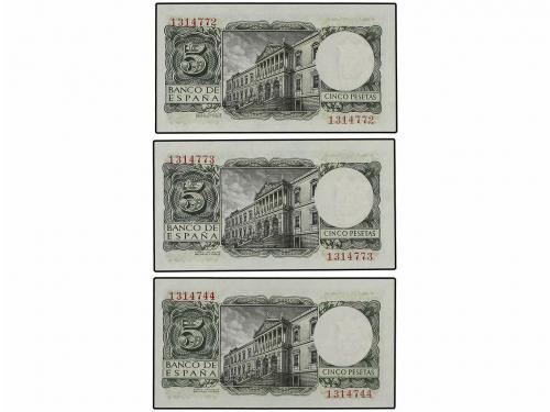 ESTADO ESPAÑOL. Lote 3 billetes 5 Pesetas. 22 Julio 1954. Al