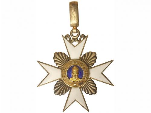 Lot 8985