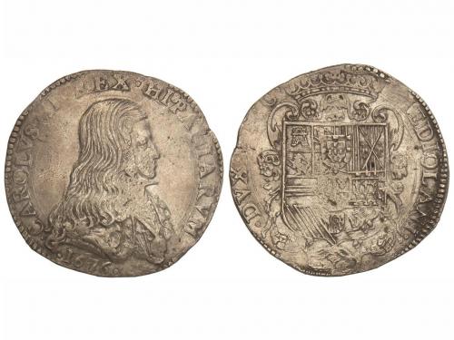CARLOS II. 1 Felipe. 1676. MILÁN. 27,84 grs. AR. Restos de b