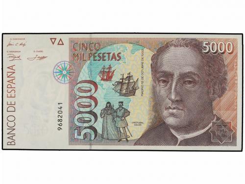 JUAN CARLOS I. Lote 2 billetes 5.000 Pesetas. 12 Octubre 199