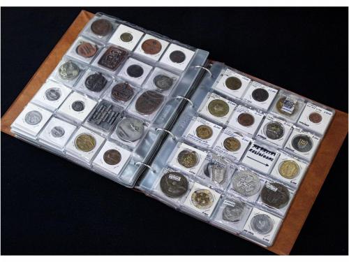 LOTES y COLECCIONES. Lote 3 álbumes. CENTENARIO, ESTADO ESPA