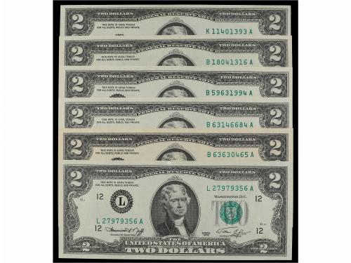 BILLETES EXTRANJEROS. Lote 21 billetes 2 (17) y 5 (4) Dólare