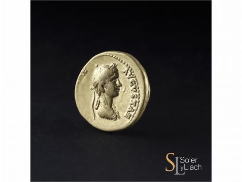 IMPERIO ROMANO. Áureo. Acuñada el 50-54 d.C. CLAUDIO y AGRIP