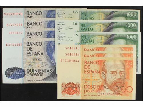 JUAN CARLOS I. Lote 10 billetes 200 (3), 500 (4), 1.000 Pese