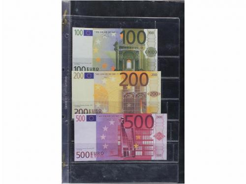 BILLETES EXTRANJEROS. Lote 36 billetes y 69 Notgelds. 1902 