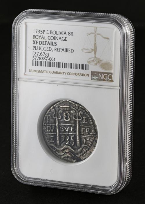 FELIPE V. 8 Reales. 1735. POTOSÍ. E. 27,68 grs. Tipo Real. G