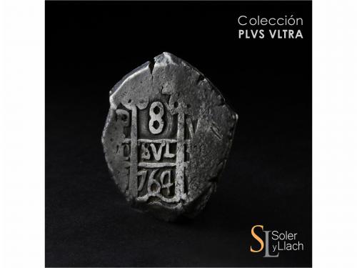 CARLOS III. 8 Reales. 1764. POTOSÍ. V.-Y. 26,79 grs. Pátina.