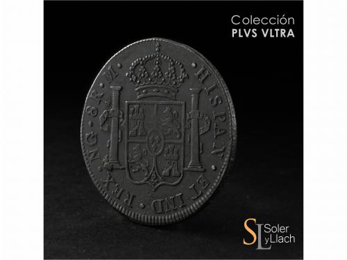 CARLOS IV. 8 Reales. 1805. GUATEMALA. M. 26,87 grs. Pátina n