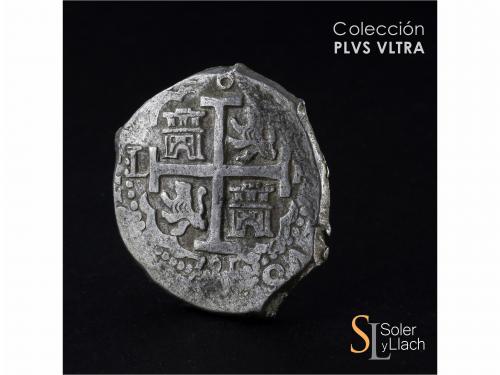 CARLOS II. 8 Reales. 1701. LIMA. H. 27,37 grs. Dos fechas vi