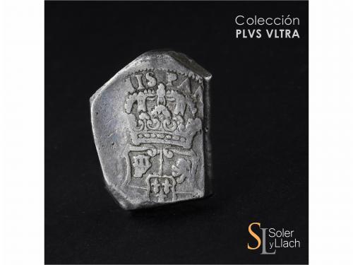 FELIPE V. 8 Reales. 1744. GUATEMALA. (J). 26,82 grs. Columna