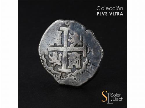 FELIPE V. 8 Reales. 1701. LIMA. H. 26,29 grs. Dos fechas vis