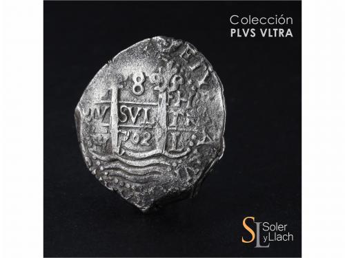 FELIPE V. 8 Reales. 1702. LIMA. H. 25,98 grs. Dos fechas vis