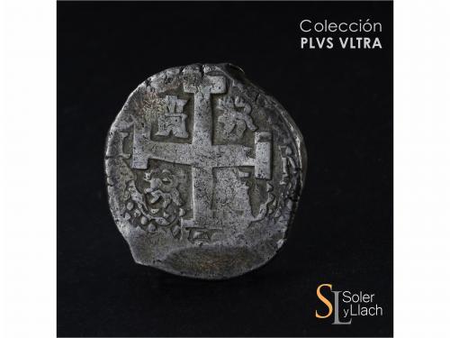 FELIPE V. 8 Reales. 1720. LIMA. M. 26,36 grs. Pátina. MBC-. 