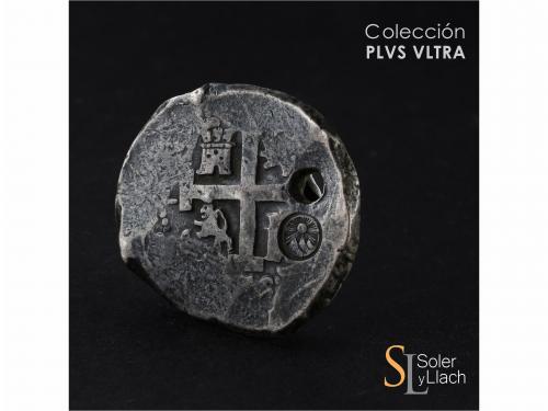 FELIPE V. 8 Reales. 1745. LIMA. V. 26,47 grs. Resello sol so