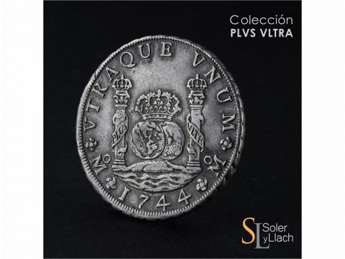 FELIPE V. 8 Reales. 1744. MÉXICO. M.F. 26,80 grs. Columnario