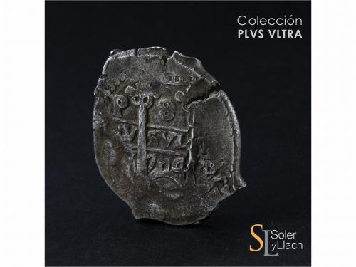 FELIPE V. 8 Reales. 1704. POTOSÍ. Y. 27,17 grs. Pátina. MBC.