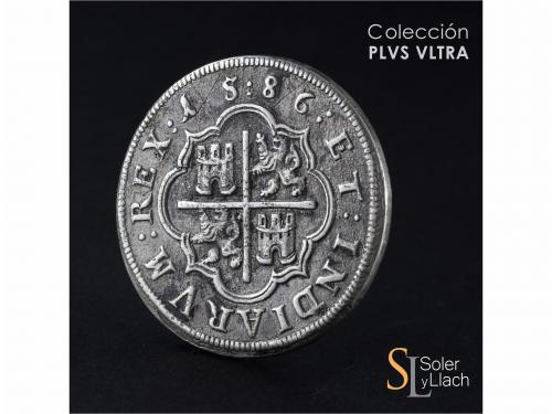 FELIPE II. 8 Reales. 15:86. SEGOVIA. Anv.: Acueducto vertica