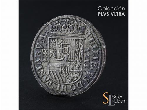FELIPE II. 8 Reales. 15:86. SEGOVIA. Anv.: Acueducto vertica