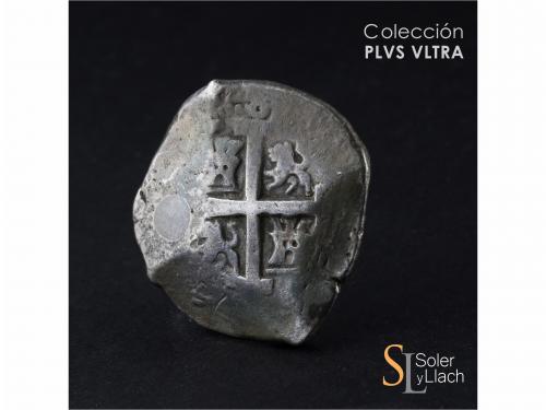 FERNANDO VI. 8 Reales. 1747. LIMA. V. 27,40 grs. Perforación