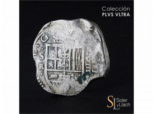 FELIPE IV. 8 Reales. (16)32. SEVILLA. R. 27,72 grs. Dos últi