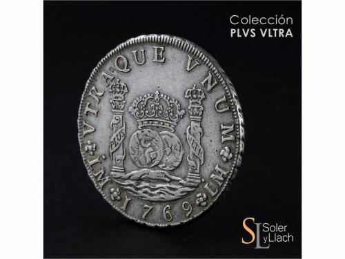 CARLOS III. 8 Reales. 1769. LIMA. J.M. 26,83 grs. Columnario