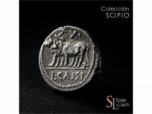 REPÚBLICA ROMANA. Denario. 102 a.C. CASSIA. L. Cassius Caeci