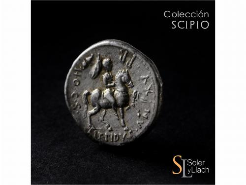 REPÚBLICA ROMANA. Denario. 61 a.C. AEMILIA. M. Aemilius Lepi