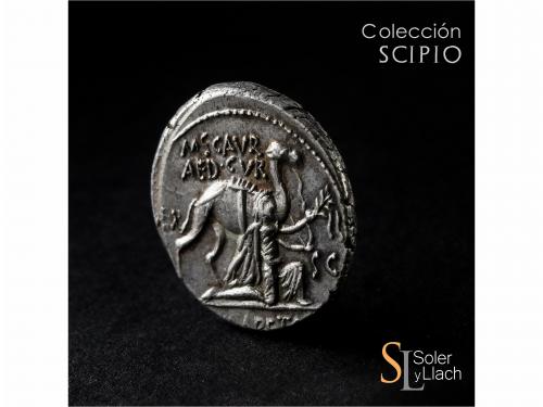 REPÚBLICA ROMANA. Denario. 58 a.C. AEMILIA. M. Aemilius Scau