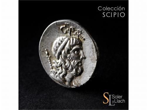 REPÚBLICA ROMANA. Denario. 76-75 a.C. CORNELIA. Cn. Corneliu