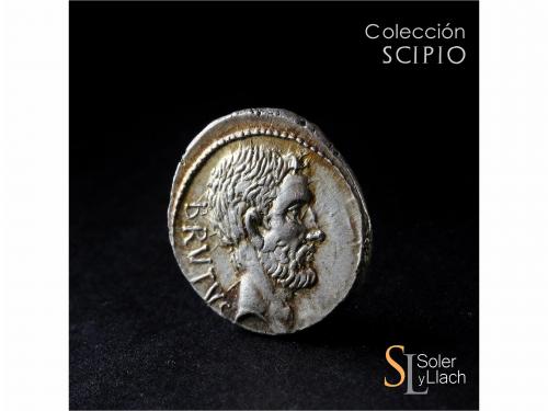 REPÚBLICA ROMANA. Denario. 54 a.C. JUNIA. Q. Caepio Brutus. 