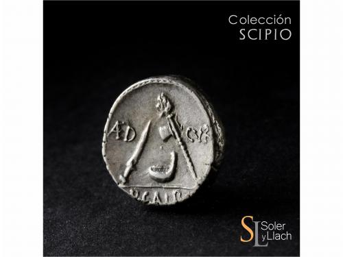 REPÚBLICA ROMANA. Denario. 69 a.C. SULPICIA. P. Sulpicius Ga